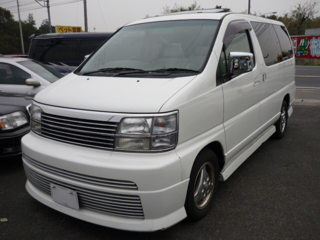 エルグランド3.3 ライダー 4WD