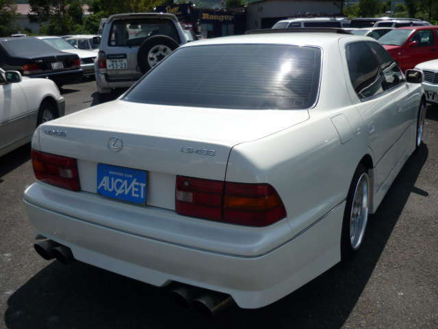 LS400