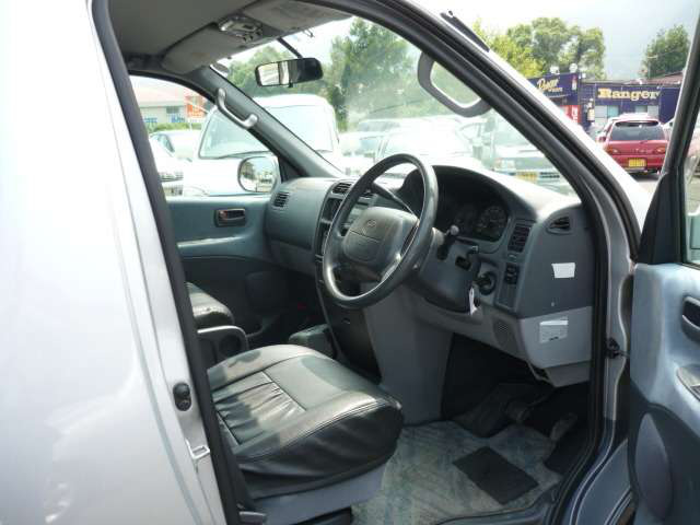 グランビア3.0 G ディーゼル