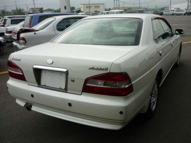 ローレル2.5 25メダリスト NAVIエディション