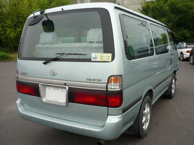 ハイエース3.0 スーパーカスタム セミミドルルーフ ディーゼル