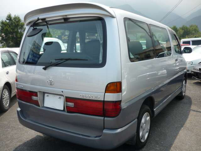 グランビア3.0 G ディーゼル