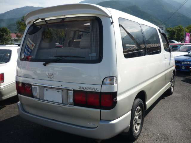 グランビア3.0 Q ディーゼル