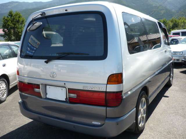 グランビア3.0 G ディーゼル