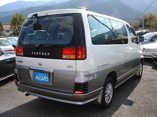 エルグランド3.2 V ディーゼル 4WD