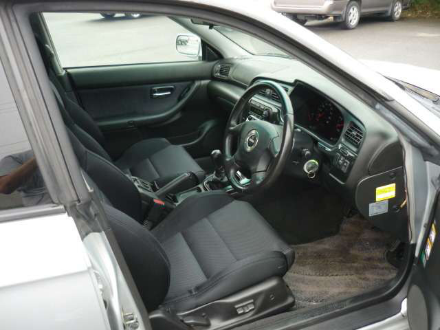 レガシィツーリングワゴン2.0 GT-B リミテッド 4WD