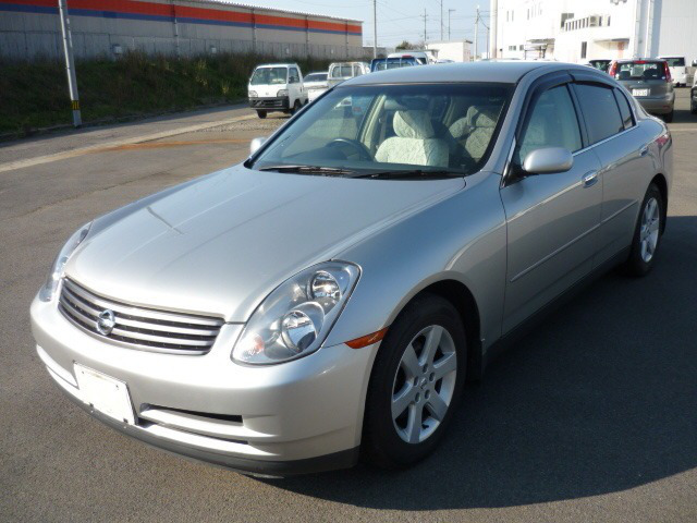 スカイライン2.5 250GT