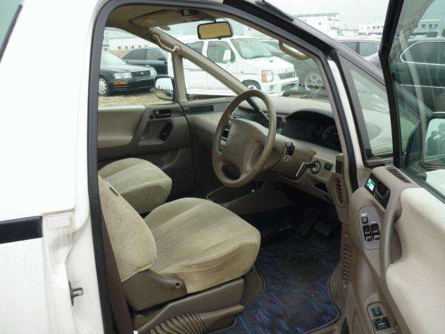 エスティマ2.4 V