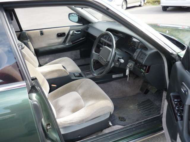 シーマ4.1 タイプIII リミテッド AV