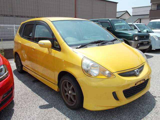 フィット1.3 S