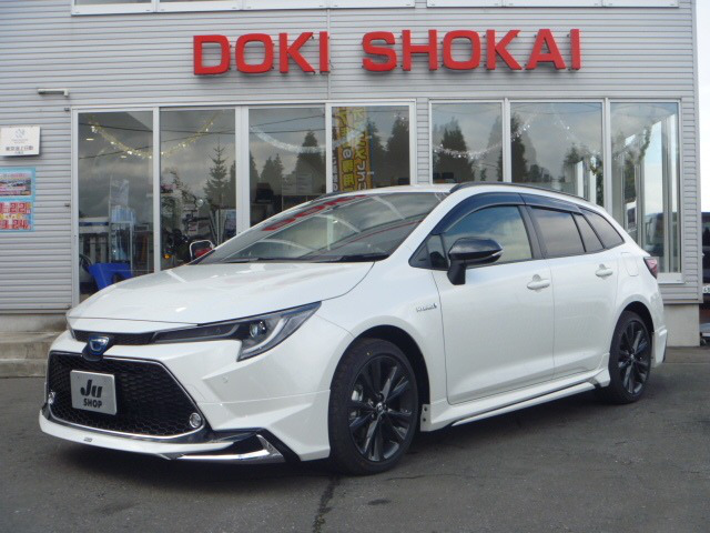 カローラツーリング1.8 ハイブリッド W×B E-Four 4WD