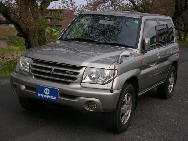 パジェロイオ2.0 ZR 4WD