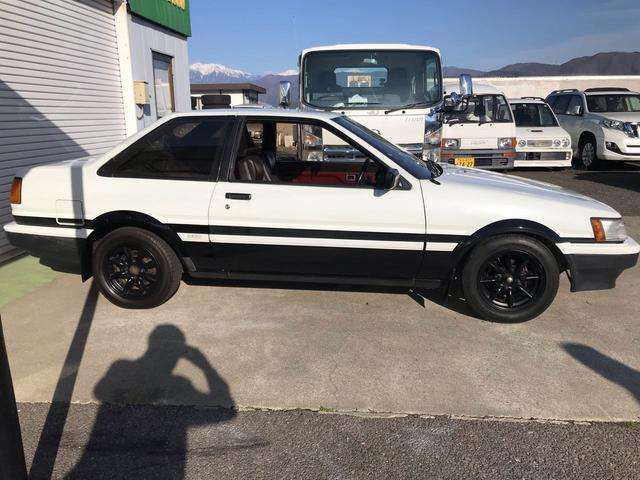 カローラレビン1.6 GTアペックス