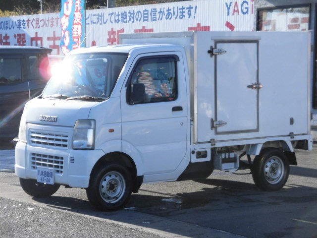キャリイ保冷車
