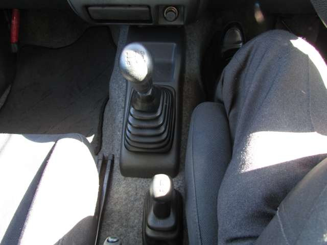 4WD5���~�b�V�����B