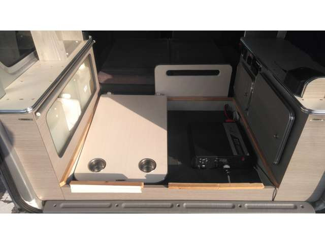 �L�����s���O�d�l!Traver,s�I!�e�[�u��!������!LED�����v!�ЊO�C���o�[�^�[!�ЊO�T�u�o�b�e���[!2�R���Z���g!USB!