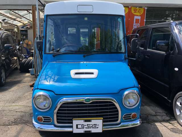 ミラウォークスルーバン