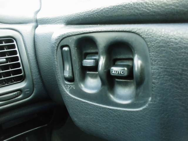 �p���[�E�C���h�E�X�C�b�`&���b�N�ɂȂ�܂��B