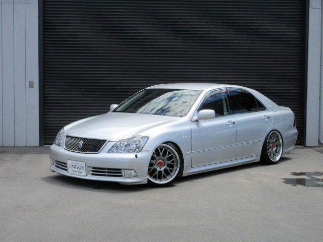 クラウンアスリート2.5 プレミアム 50thエディション