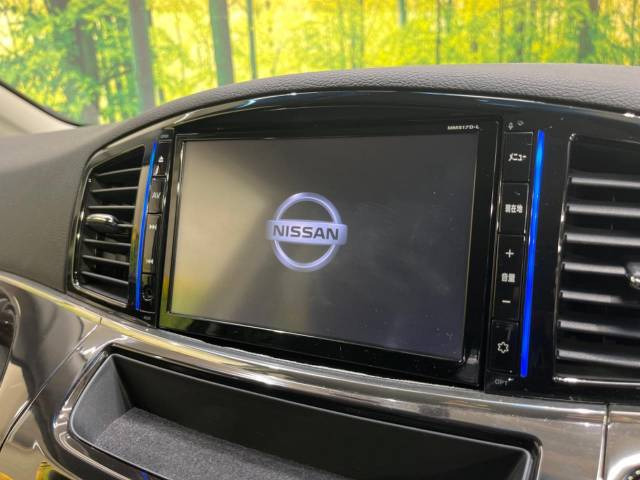 �y����9�^�i�r�z�l�C�̏����i�r�𑕔����Ă���܂��B�i�r�̎g���₷���͂������A�I�[�f�B�I�@�\���[��!�L�����v�◷�s�͂������A�ʋ΂┃�����ȂǕ��i�̃h���C�u���y�����Ȃ�͂���