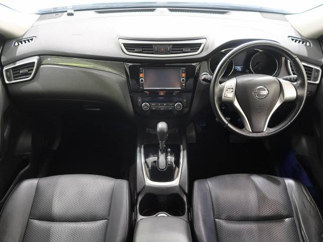 エクストレイル2.0 20X エマージェンシーブレーキパッケージ