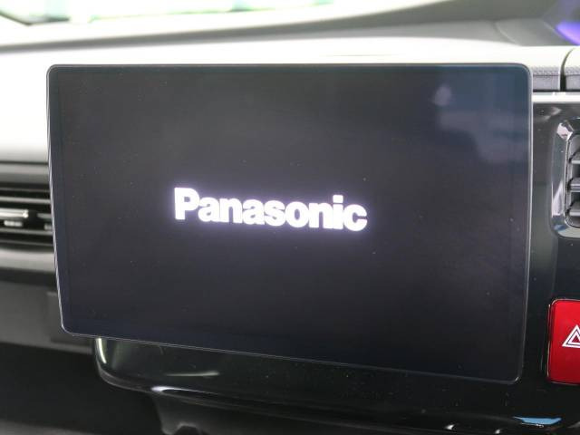 �y���ʃi�r�z�l�C�̑�^10�C���`�i�r�𑕔��B���݊��̂�����ʂ̓C���p�N�g��!�i�r���p���̃}�b�v�\���͌��₷���A�e���r��DVD�͗Տꊴ���A�b�v!�����̃h���C�u���O�b�Ɗy�����Ȃ��