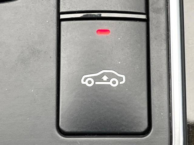 ���V�[�g�̎g�p��:�j��E�ւ�������Ȃ��A�����̒ʂ肫�ꂢ�ȏ�Ԃ��ێ����Ă���܂��B�܂��A�����N���[�j���O�E�R�[�e�B���O�����p�����������܂��B