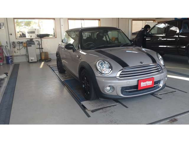 ミニクーパー ベーカーストリート