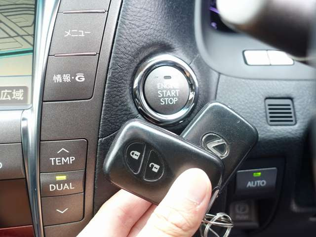 �ߘa1�N12��4�� ���s122,976km ���E�X�e�A�����O���b�N�����AF���E�V���b�N�A�u�\�[�o�[�����AF���E���A�A�[�������AF���E�e���V�������b�h������/�ߋ����𐮔��L�^��14���L