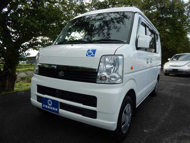 エブリイワゴンウィズ 車いす移動車 リヤシート付 電動固定式