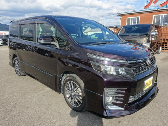 ヴォクシー2.0 ZS