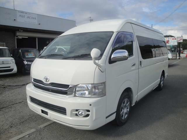 ハイエースバン