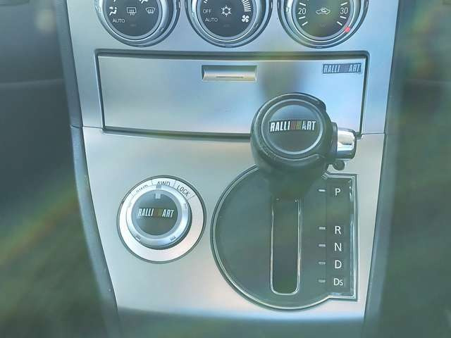 ���o���邾�����q�l�̂��\�Z�ɍ��킹�܂��̂ł܂��͂��d�b�������������ʘb(0078-6002-453556)�܂���(011-872-9111)�܂Ł�