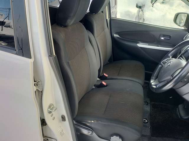 ���k�C����������{�S���ǂĂ�ł���g������Ђ��������܂��̂ŗ����\�ł��B��