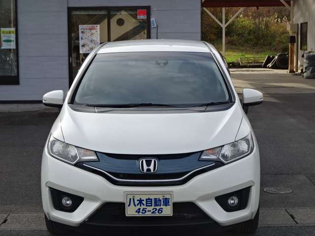 フィット1.3 13G Fパッケージ 4WD