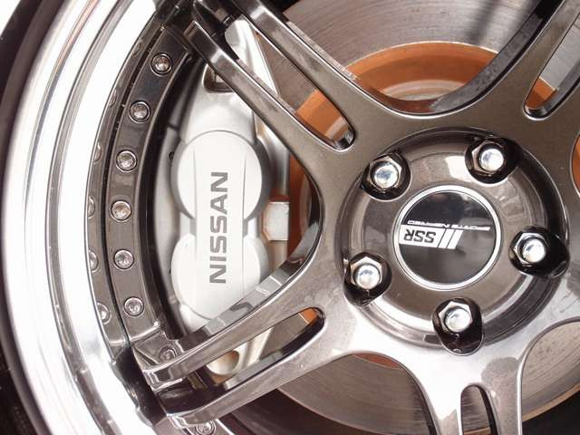 バックカメラ/インフィニティグリル、エンブレム/インテリキー/IMPULプッシュスタート/ハーフレザーシート/パワーシート/スモーク施工/取説/記録簿/ステアリングスイッチ