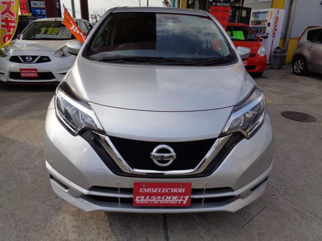 ノート1.2 X FOUR 4WD