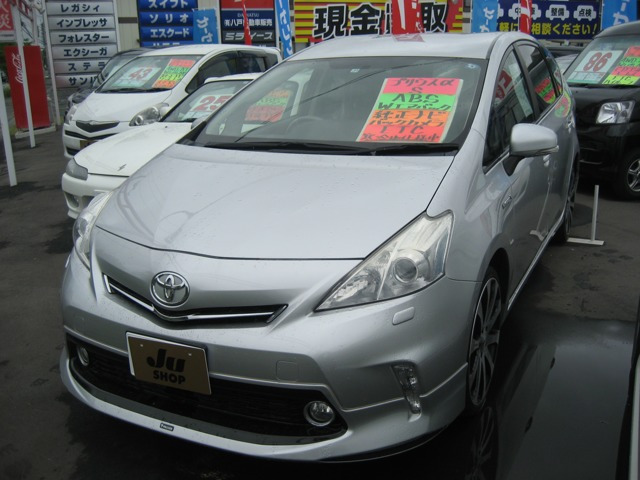 プリウスα1.8 S