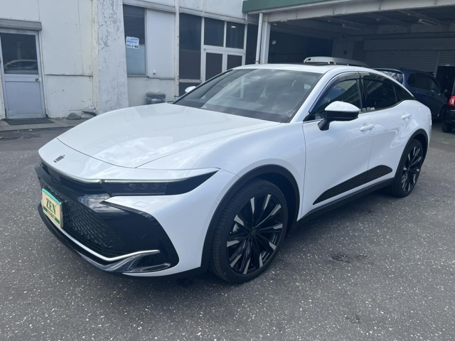 クラウンクロスオーバー2.4 RS アドバンスト E-Four advanced 4WD