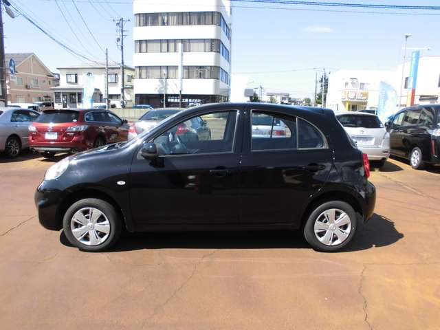 マーチ1.2 X FOUR 4WD