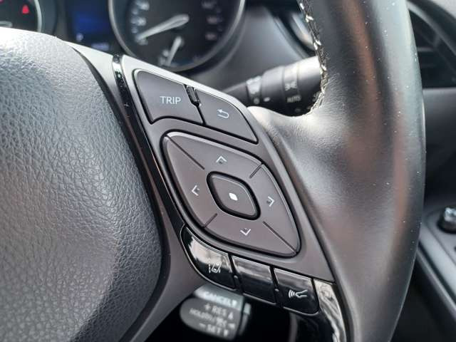 C-HRハイブリッド 1.8 S