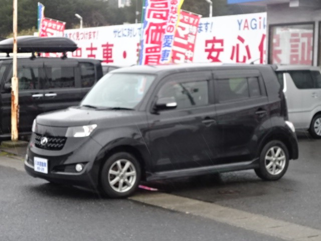 bB1.3 Z エアロ パッケージ 4WD