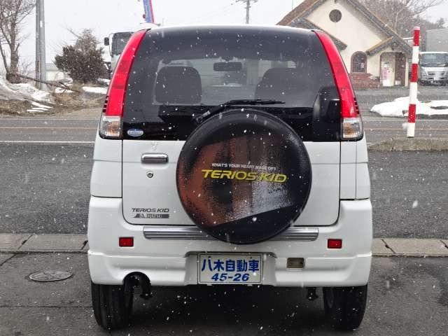 テリオスキッドカスタム Sエディション 4WD