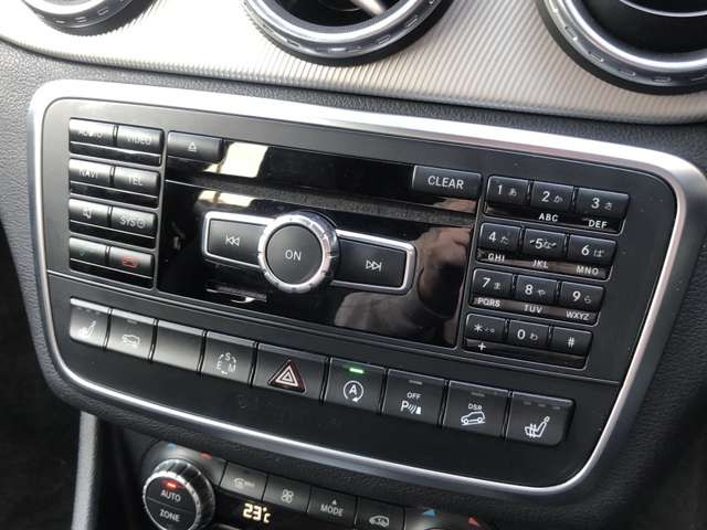 �i�r���암�ł��B�^�]�ȁA����ȂɃV�[�g�q�[�^�[�t���A�܂��V�[���ɍ��킹�����s���[�h�̐ݒ���\�ł��B