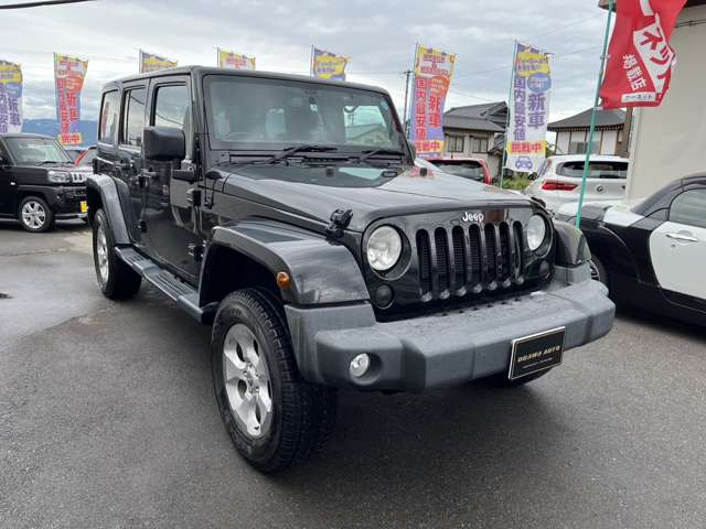 ラングラーアンリミテッド サハラ 4WD