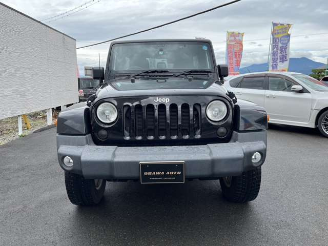 ラングラーアンリミテッド サハラ 4WD