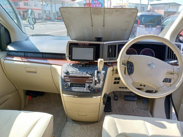 エルグランド2.5 V 4WD