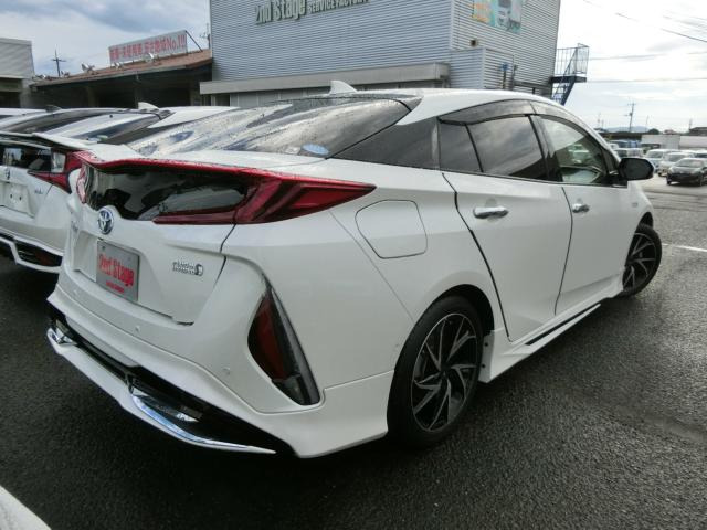 プリウスPHV1.8 A