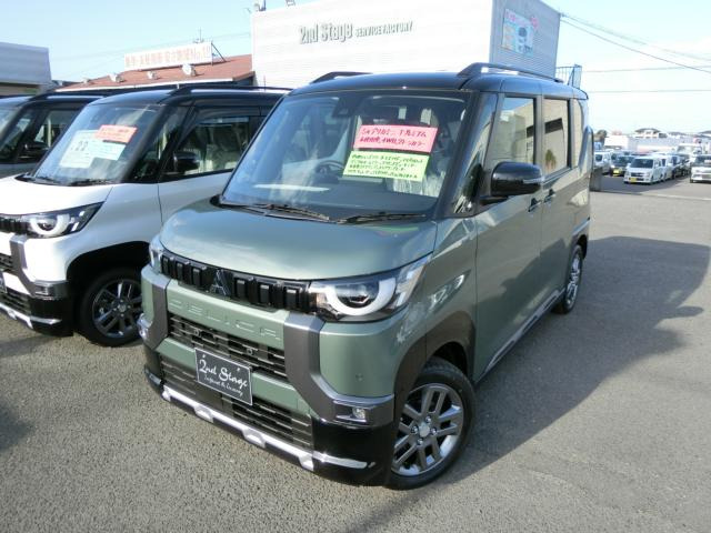 デリカミニT プレミアム 4WD