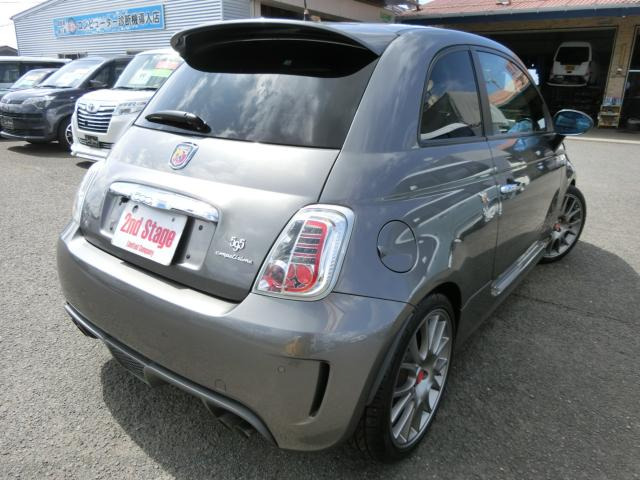 アバルト595コンペティツィオーネ